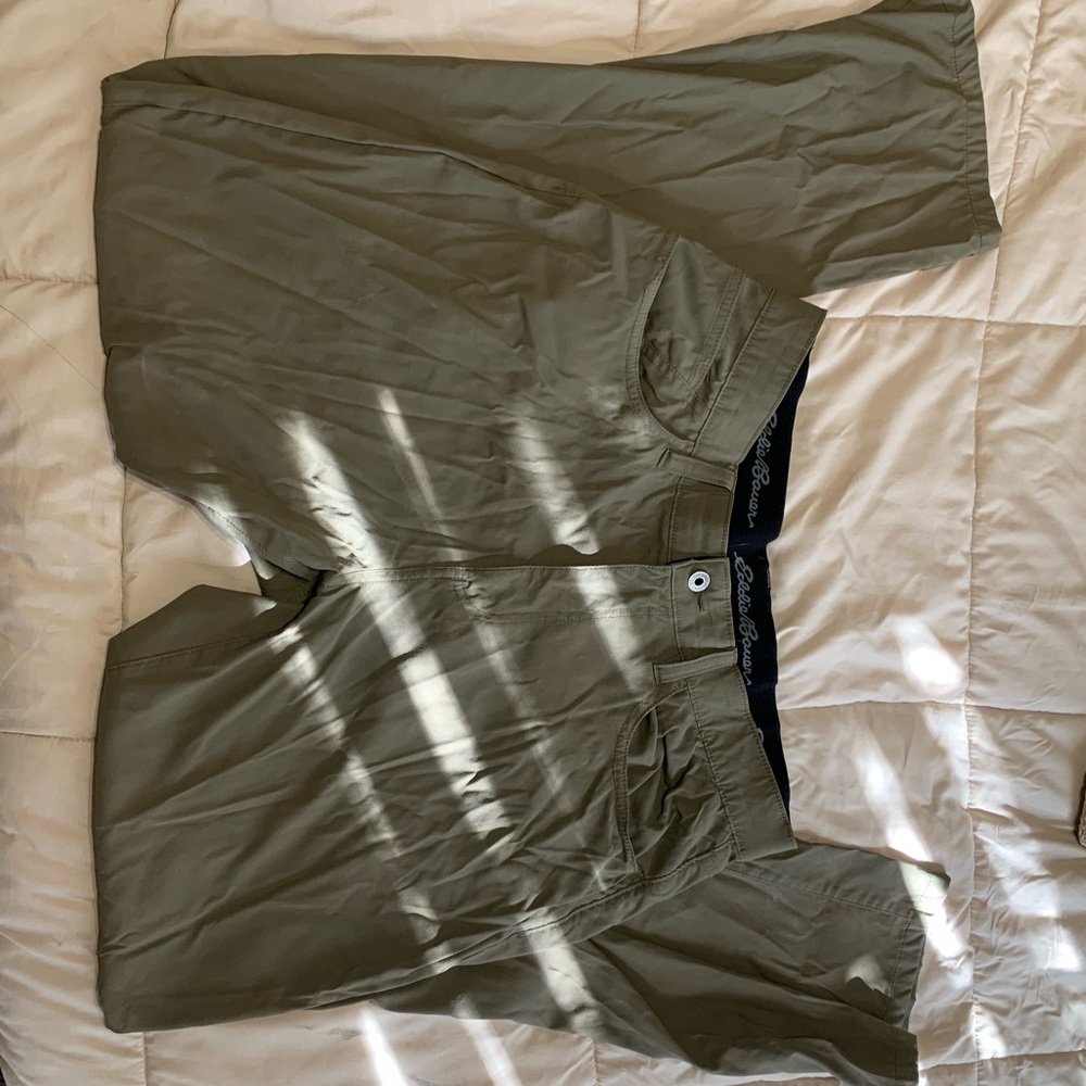 Eddie Bauer Dark Green/Khaki Pants (Mens)